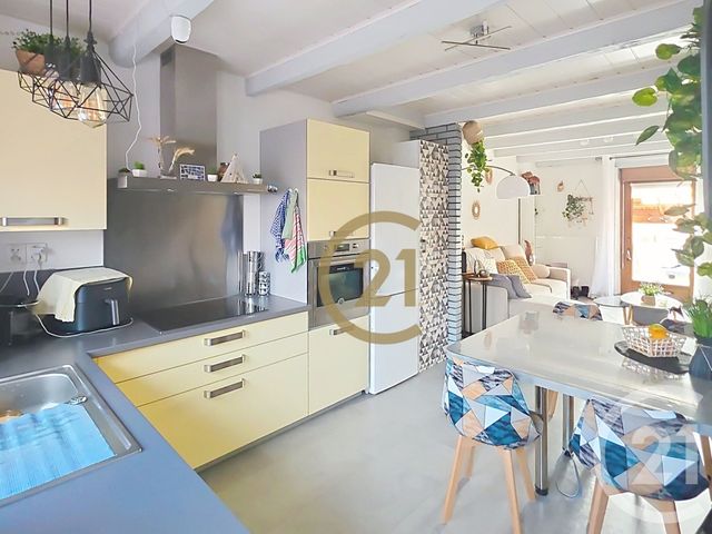 maison à vendre - 4 pièces - 77.0 m2 - VALENTIGNEY - 25 - FRANCHE-COMTE - Century 21 Les Portes De L'Est