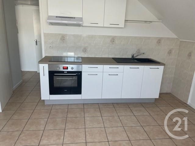 Afficher la photo en grand Appartement F1 à louer - 1 pièce - 28.36 m2 - VALDOIE - 90 - FRANCHE-COMTE - Century 21 Rollat Immobilier