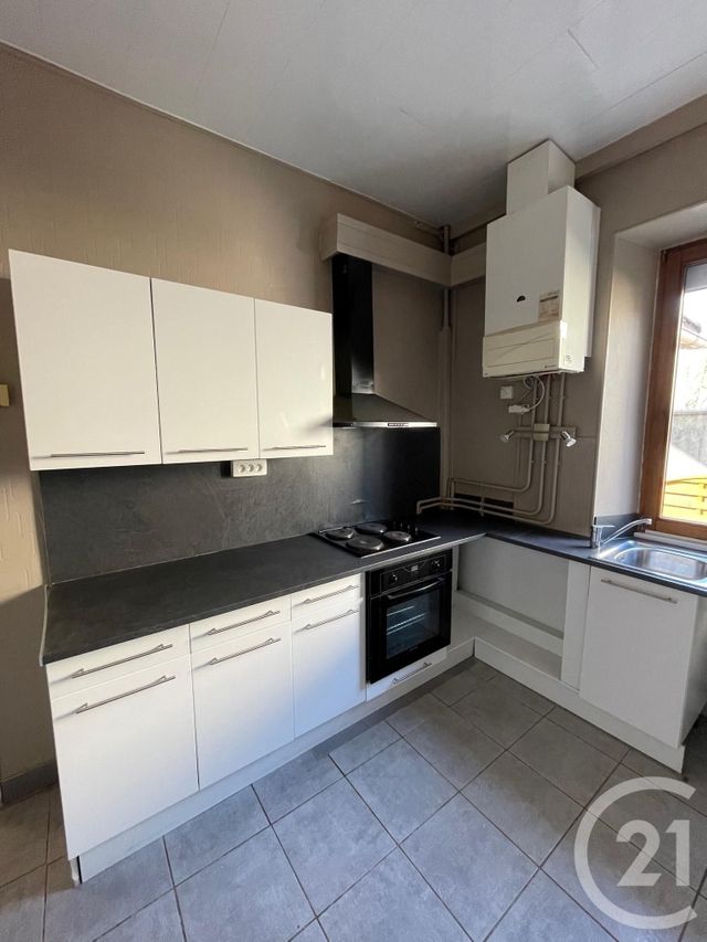 Afficher la photo en grand Appartement F4 à vendre - 4 pièces - 80.0 m2 - SOCHAUX - 25 - FRANCHE-COMTE - Century 21 Rollat Immobilier