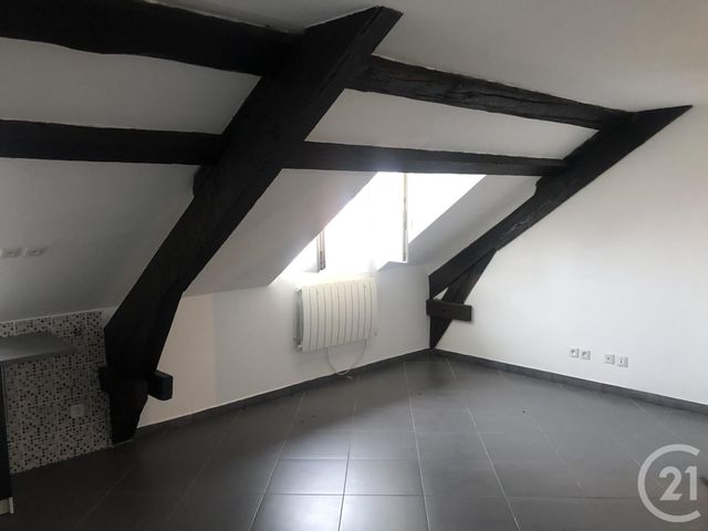 Afficher la photo en grand Appartement F2 à vendre - 2 pièces - 30.0 m2 - BELFORT - 90 - FRANCHE-COMTE - Century 21 Rollat Immobilier
