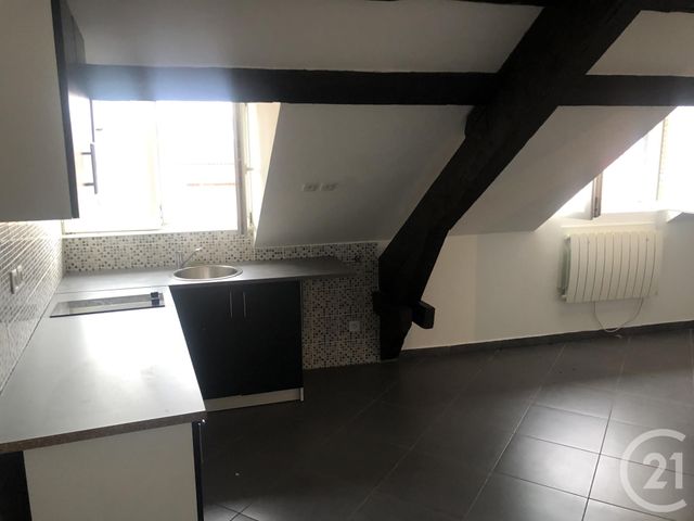 Afficher la photo en grand Appartement F2 à vendre - 2 pièces - 30.0 m2 - BELFORT - 90 - FRANCHE-COMTE - Century 21 Rollat Immobilier