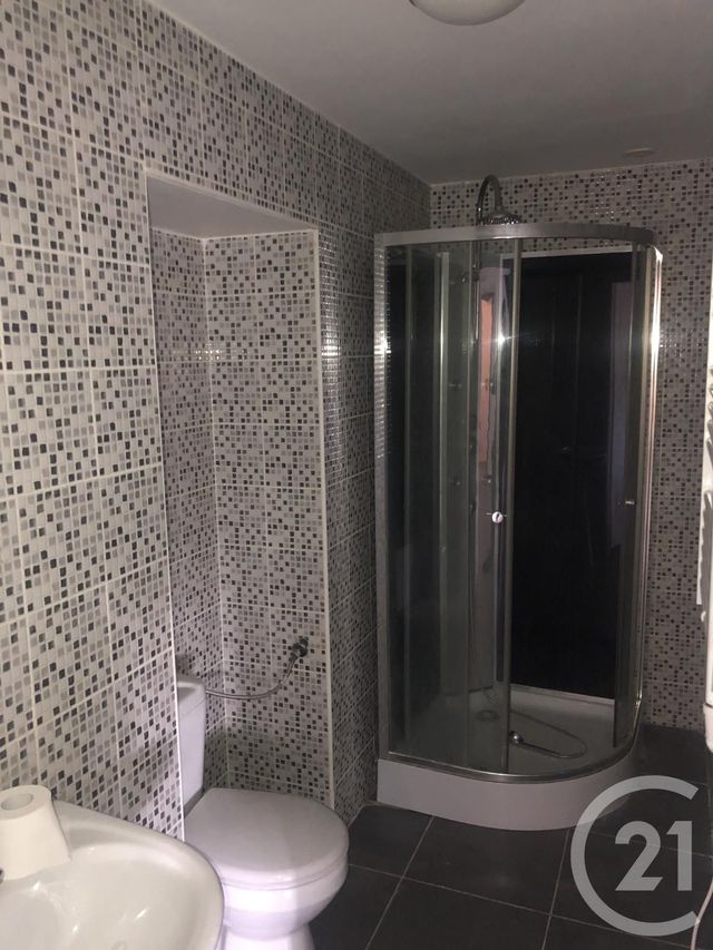 Afficher la photo en grand Appartement F2 à vendre - 2 pièces - 30.0 m2 - BELFORT - 90 - FRANCHE-COMTE - Century 21 Rollat Immobilier