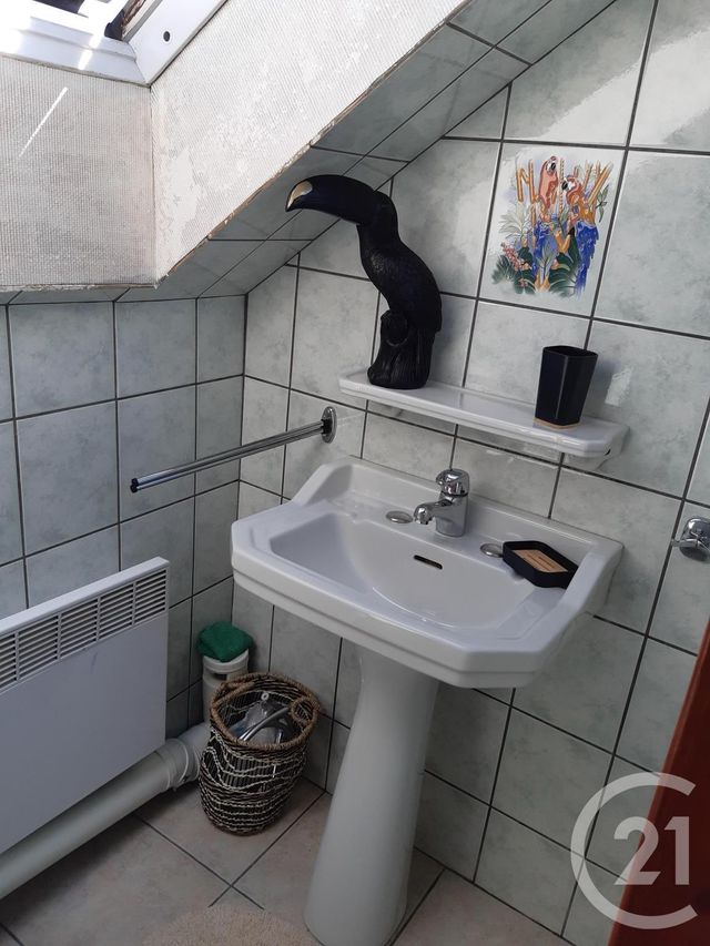 Afficher la photo en grand Appartement Duplex à louer - 2 pièces - 31.0 m2 - BART - 25 - FRANCHE-COMTE - Century 21 Rollat Immobilier