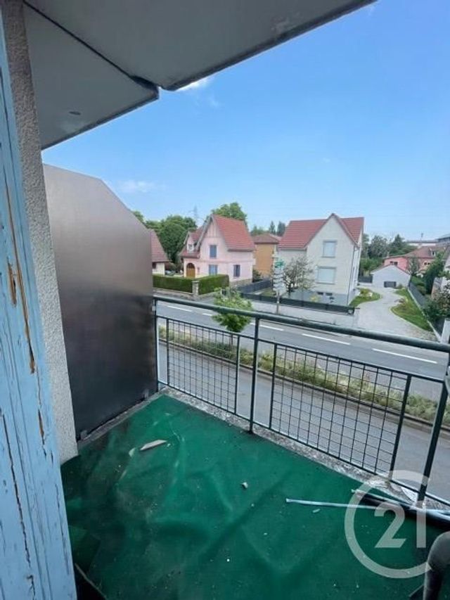 Appartement F3 à louer - 3 pièces - 62.1 m2 - MONTBELIARD - 25 - FRANCHE-COMTE - Century 21 Rollat Immobilier