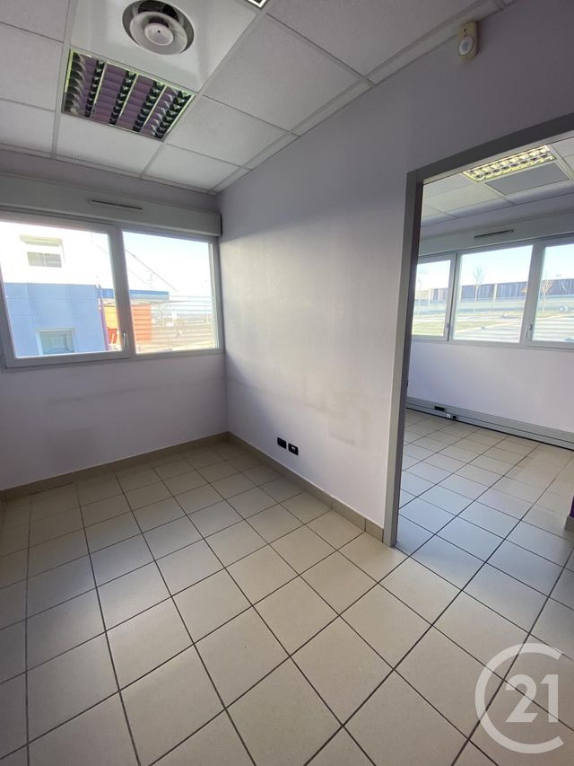 entreprise à louer - 250.0 m2 - MONTBELIARD - 25 - FRANCHE-COMTE - Century 21 Rollat Immobilier