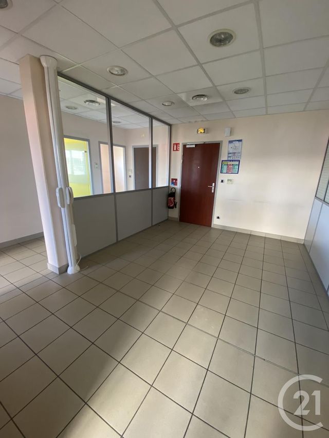 entreprise à louer - 250.0 m2 - MONTBELIARD - 25 - FRANCHE-COMTE - Century 21 Rollat Immobilier