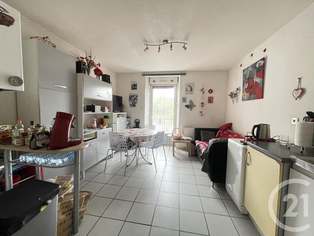 appartement - FESCHES LE CHATEL - 25