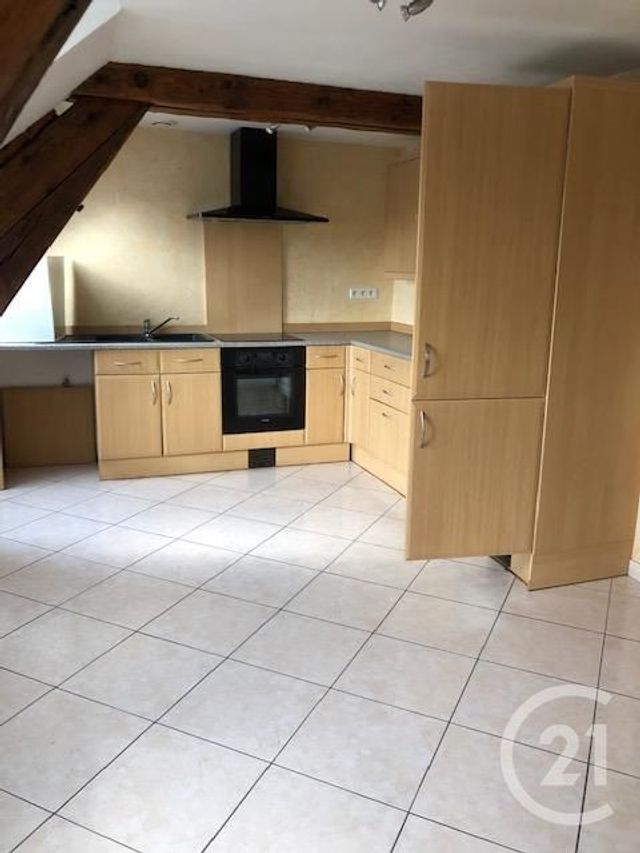 Appartement F3 à louer - 3 pièces - 66.0 m2 - L ISLE SUR LE DOUBS - 25 - FRANCHE-COMTE - Century 21 Rollat Immobilier