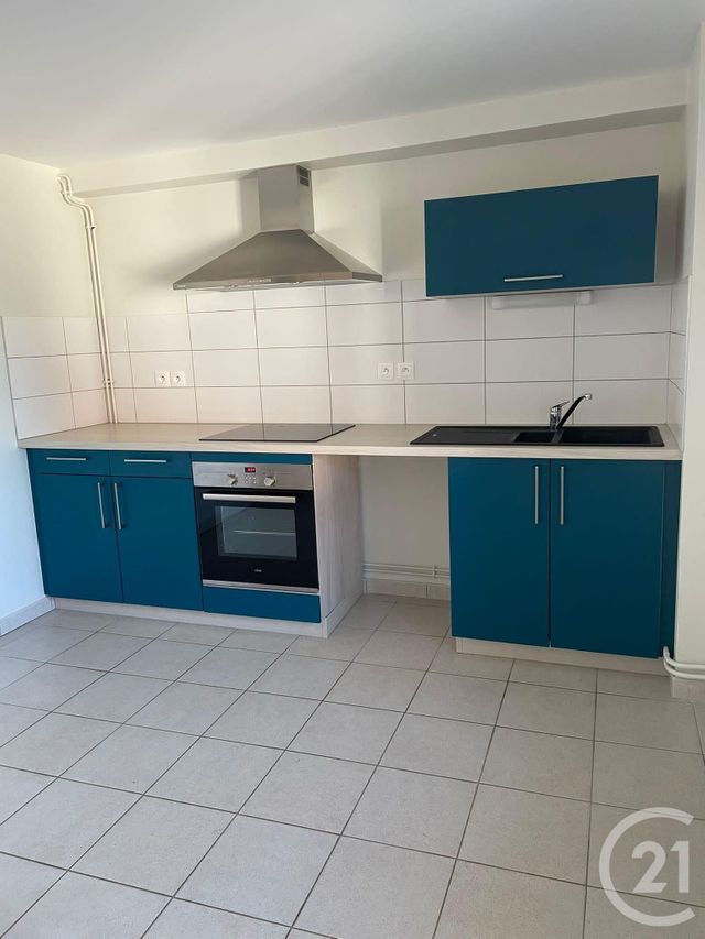 Appartement F6 à louer - 5 pièces - 105.0 m2 - PIERREFONTAINE LES BLAMONT - 25 - FRANCHE-COMTE - Century 21 Rollat Immobilier