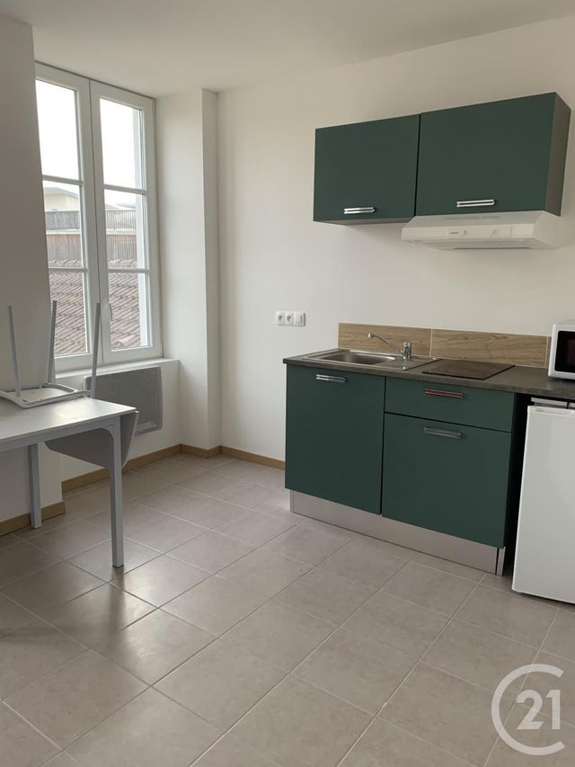 Appartement T1 à louer - 1 pièce - 20.0 m2 - MONTBELIARD - 25 - FRANCHE-COMTE - Century 21 Rollat Immobilier