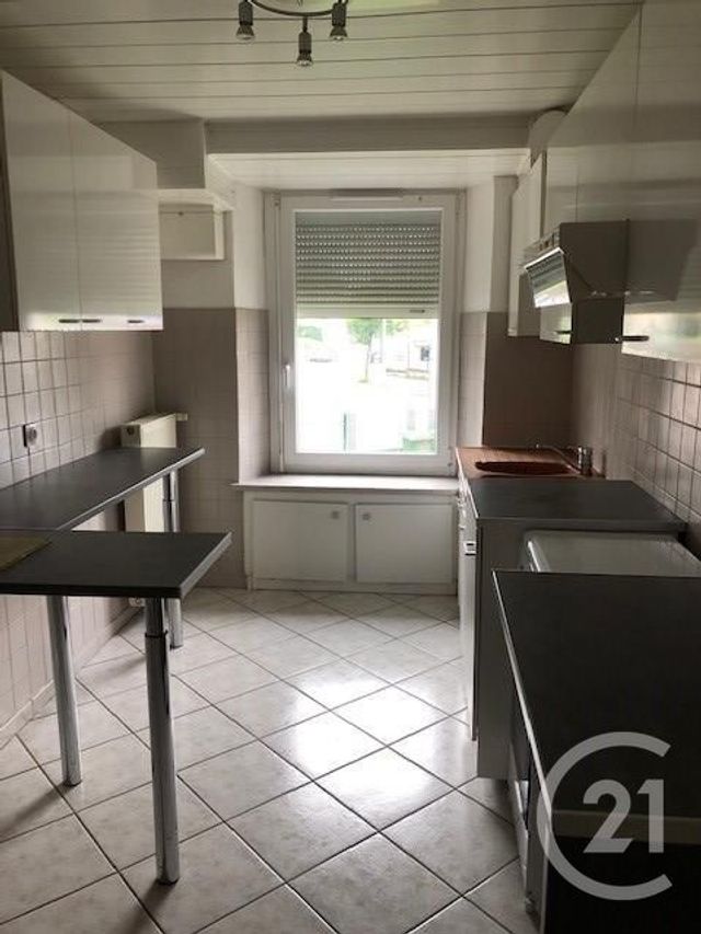 Appartement F2 à louer - 2 pièces - 42.35 m2 - SELONCOURT - 25 - FRANCHE-COMTE - Century 21 Rollat Immobilier