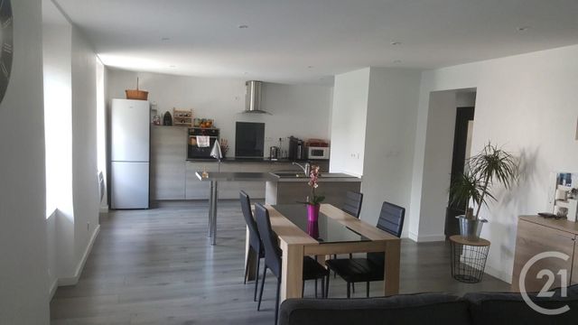Appartement F3 à louer - 3 pièces - 83.0 m2 - AUDINCOURT - 25 - FRANCHE-COMTE - Century 21 Rollat Immobilier