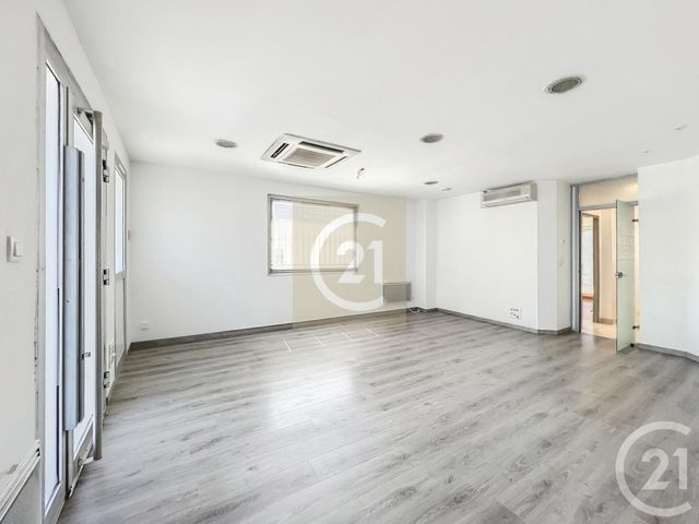 Appartement T3 à vendre - 3 pièces - 57.68 m2 - MANDEURE - 25 - FRANCHE-COMTE - Century 21 Rollat Immobilier