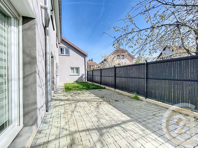 Appartement F5 à vendre - 5 pièces - 110.15 m2 - SOCHAUX - 25 - FRANCHE-COMTE - Century 21 Rollat Immobilier