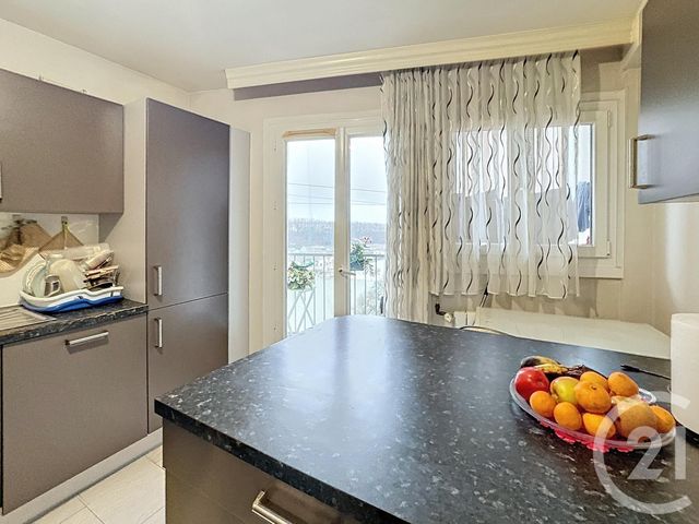 Appartement F5 à louer - 5 pièces - 80.0 m2 - AUDINCOURT - 25 - FRANCHE-COMTE - Century 21 Les Portes De L'Est