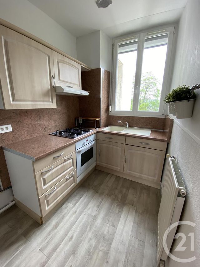 Appartement F3 à louer - 3 pièces - 53.0 m2 - MONTBELIARD - 25 - FRANCHE-COMTE - Century 21 Rollat Immobilier