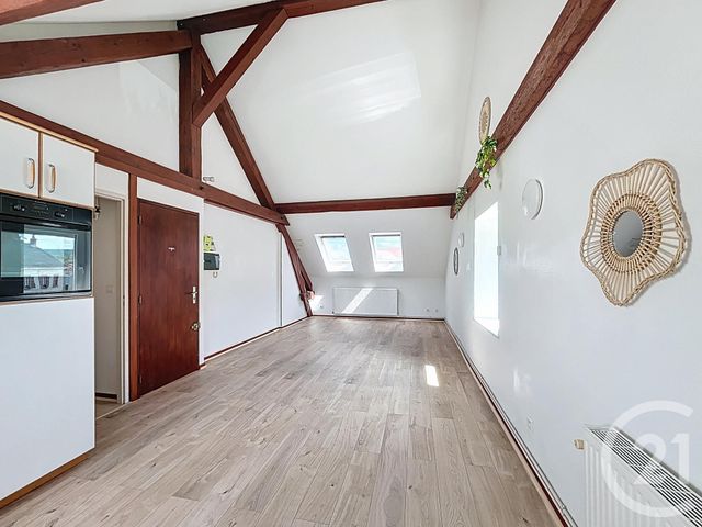 Afficher la photo en grand Appartement F2 à louer - 2 pièces - 41.0 m2 - BART - 25 - FRANCHE-COMTE - Century 21 Rollat Immobilier