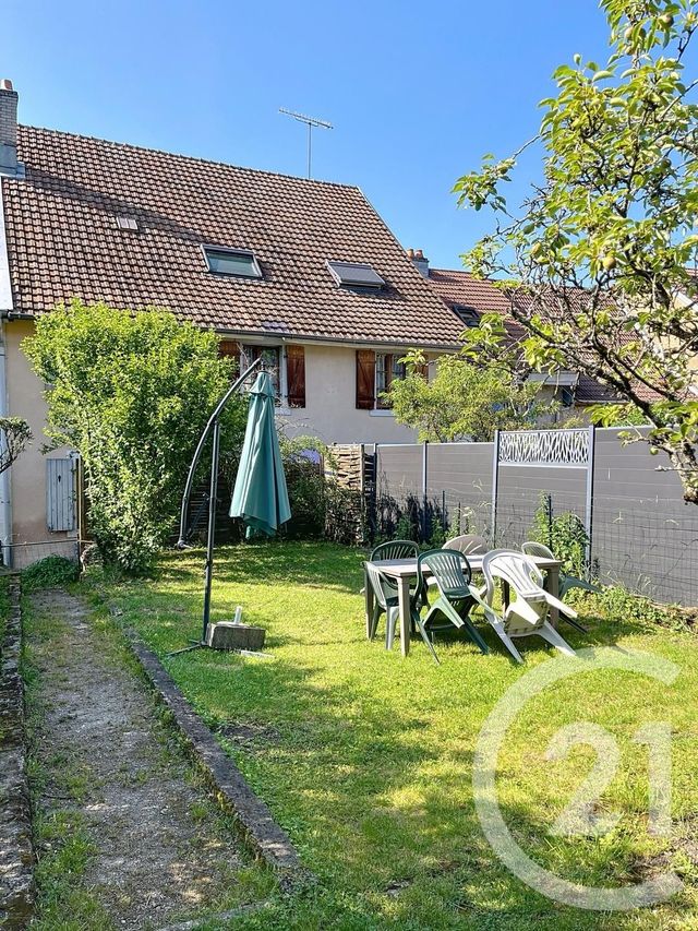 appartement - FESCHES LE CHATEL - 25