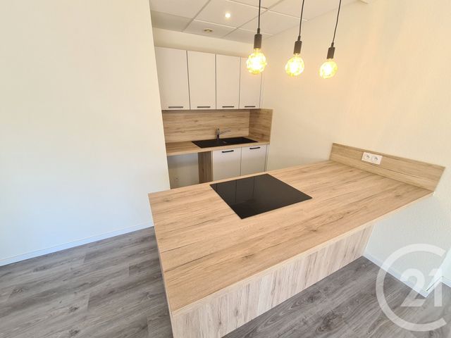 Appartement F3 à vendre - 3 pièces - 68.2 m2 - VALENTIGNEY - 25 - FRANCHE-COMTE - Century 21 Les Portes De L'Est