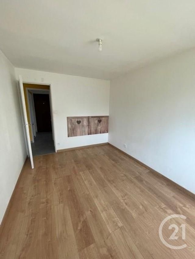 Appartement F3 à louer - 3 pièces - 62.2 m2 - MONTBELIARD - 25 - FRANCHE-COMTE - Century 21 Rollat Immobilier