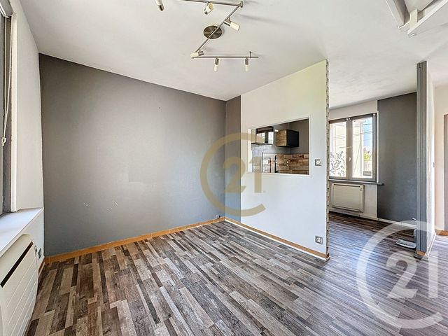 Afficher la photo en grand Appartement F2 à vendre - 2 pièces - 38.0 m2 - AUDINCOURT - 25 - FRANCHE-COMTE - Century 21 Rollat Immobilier