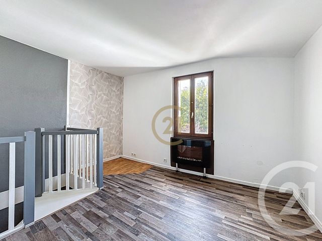 Afficher la photo en grand Appartement F2 à vendre - 2 pièces - 38.0 m2 - AUDINCOURT - 25 - FRANCHE-COMTE - Century 21 Rollat Immobilier