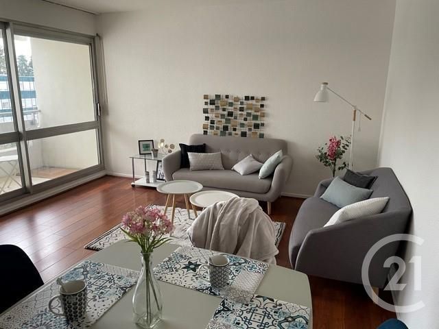 Appartement F2 à louer - 2 pièces - 47.67 m2 - MONTBELIARD - 25 - FRANCHE-COMTE - Century 21 Rollat Immobilier