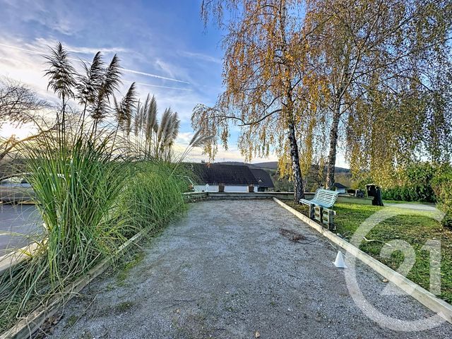 maison à vendre - 7 pièces - 172.0 m2 - LUZE - 70 - FRANCHE-COMTE - Century 21 Rollat Immobilier