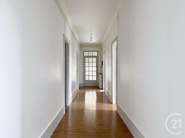 Appartement F5 à louer - 5 pièces - 109.15 m2 - MONTBELIARD - 25 - FRANCHE-COMTE - Century 21 Rollat Immobilier