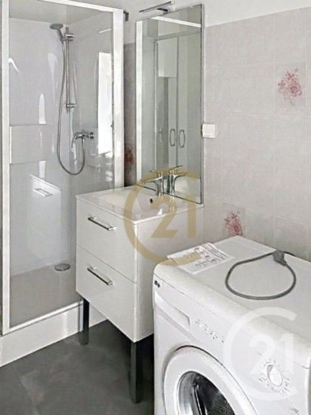 Appartement F1 à louer - 1 pièce - 33.98 m2 - VALDOIE - 90 - FRANCHE-COMTE - Century 21 Rollat Immobilier