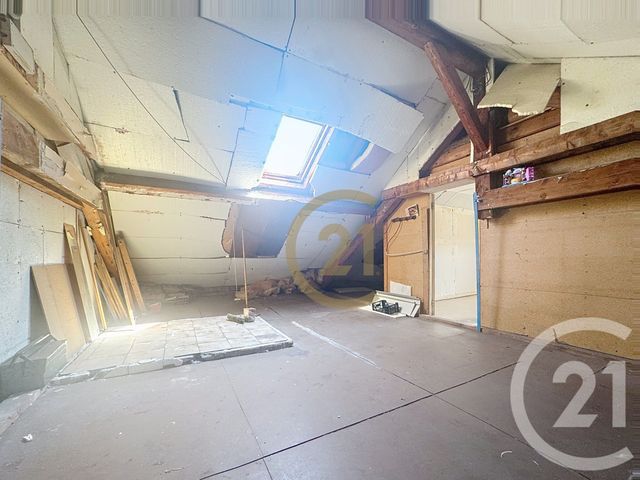 Afficher la photo en grand Appartement F5 à vendre - 5 pièces - 125.0 m2 - AUDINCOURT - 25 - FRANCHE-COMTE - Century 21 Rollat Immobilier