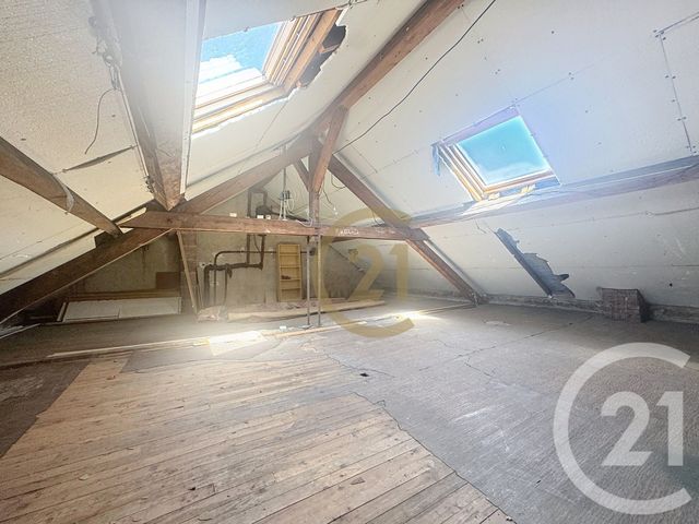 Afficher la photo en grand Appartement F5 à vendre - 5 pièces - 125.0 m2 - AUDINCOURT - 25 - FRANCHE-COMTE - Century 21 Rollat Immobilier