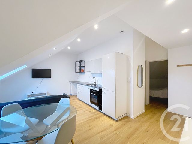 Appartement F2 à louer - 2 pièces - 19.68 m2 - BELFORT - 90 - FRANCHE-COMTE - Century 21 Rollat Immobilier