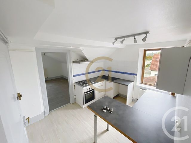 Afficher la photo en grand Appartement F2 à louer - 2 pièces - 51.01 m2 - MORVILLARS - 90 - FRANCHE-COMTE - Century 21 Rollat Immobilier