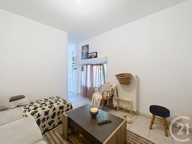 Appartement F3 à vendre - 4 pièces - 67.82 m2 - GRAND CHARMONT - 25 - FRANCHE-COMTE - Century 21 Rollat Immobilier