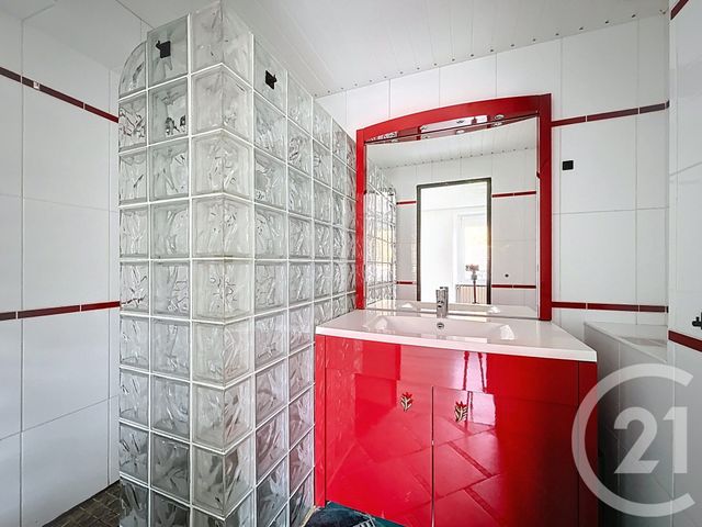 Appartement F3 à vendre - 3 pièces - 60.98 m2 - HERIMONCOURT - 25 - FRANCHE-COMTE - Century 21 Rollat Immobilier