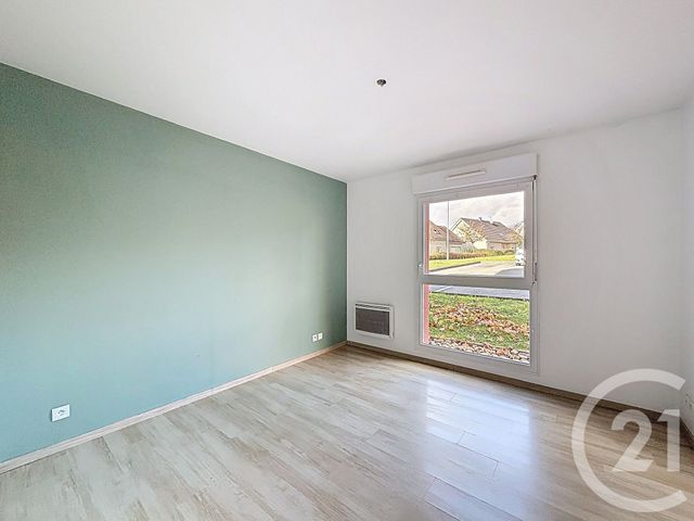 Appartement F4 à vendre - 4 pièces - 73.2 m2 - MONTBELIARD - 25 - FRANCHE-COMTE - Century 21 Rollat Immobilier