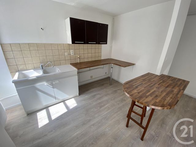 Appartement F2 à louer DELLE
