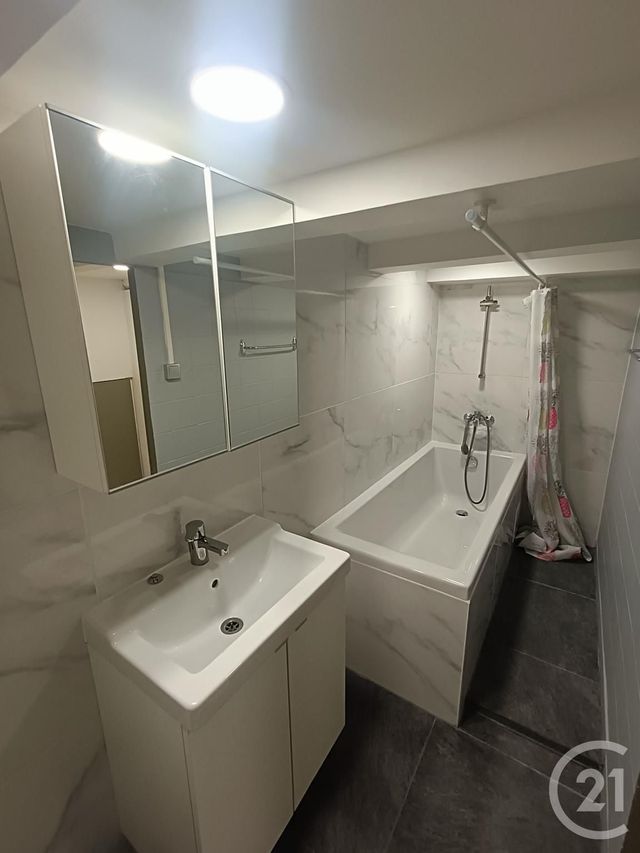 Afficher la photo en grand maison à vendre - 3 pièces - 74.0 m2 - VALENTIGNEY - 25 - FRANCHE-COMTE - Century 21 Rollat Immobilier