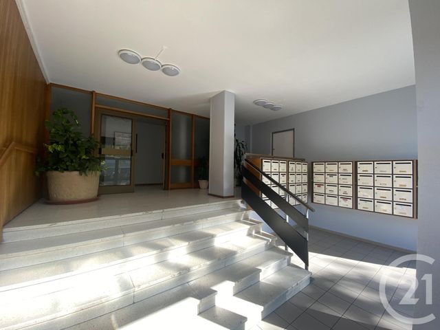 Appartement F2 à vendre - 2 pièces - 49.6 m2 - MONTBELIARD - 25 - FRANCHE-COMTE - Century 21 Rollat Immobilier