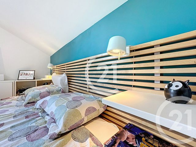 Appartement T4 à vendre - 4 pièces - 85.31 m2 - MONTBELIARD - 25 - FRANCHE-COMTE - Century 21 Rollat Immobilier