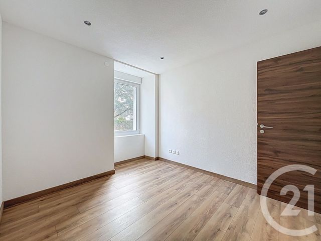 Appartement F3 à louer - 2 pièces - 50.0 m2 - ETUPES - 25 - FRANCHE-COMTE - Century 21 Les Portes De L'Est